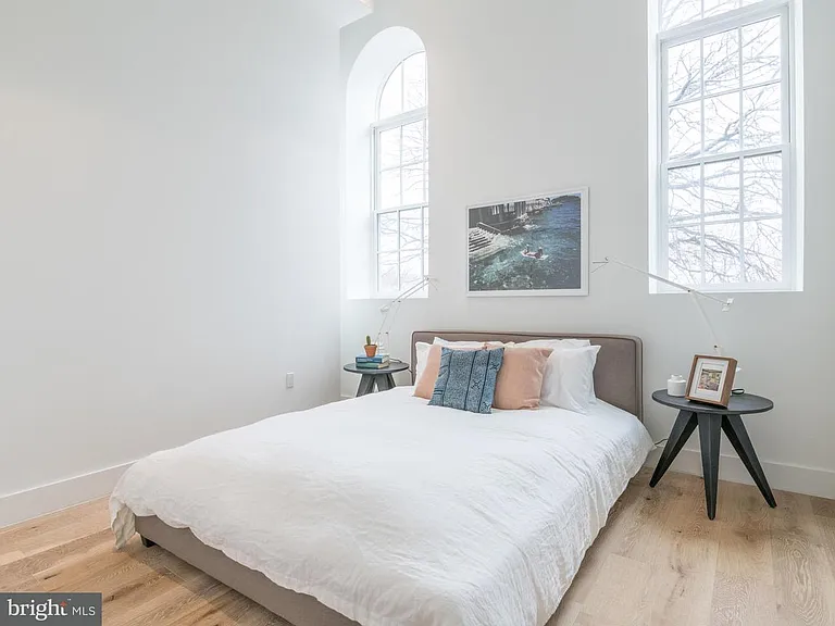 1324 E St SE #211 — Photo 14