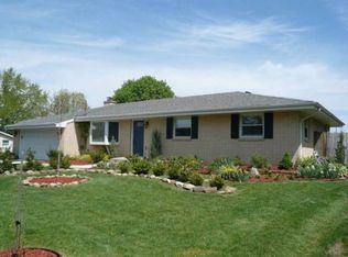 7455 Oak Dr, Stillman Valley, IL 61084