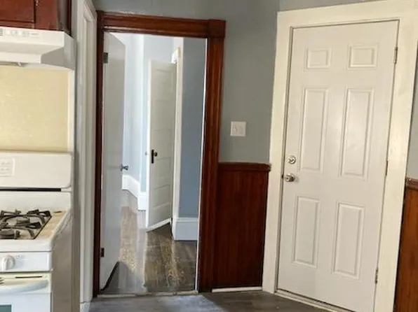 88 Jouvette St #3, New Bedford, MA 02744