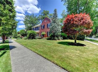 231 Elmgrove Ave, Providence, RI 02906