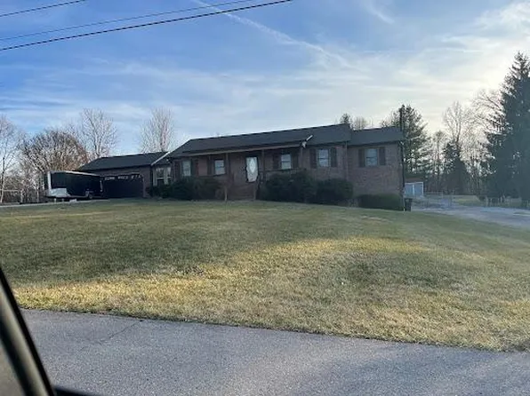 2945 Deerhaven Dr S, Cookeville, TN 38506