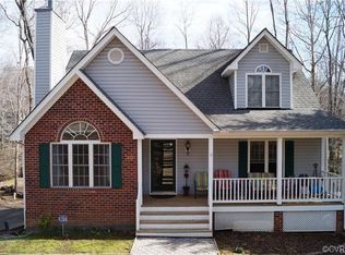 7411 Kentucky Derby Dr, Midlothian, VA 23112