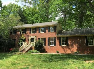 4612 Oakcliffe Rd, Greensboro, NC 27406