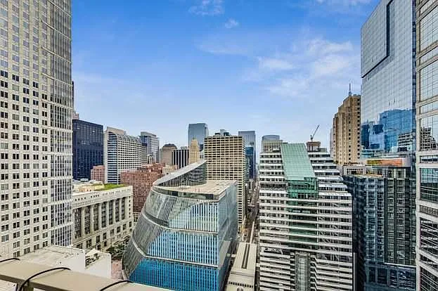 200 N Dearborn St #1602 — Photo 4