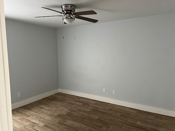 5th image of 4744 Walden Cir #1