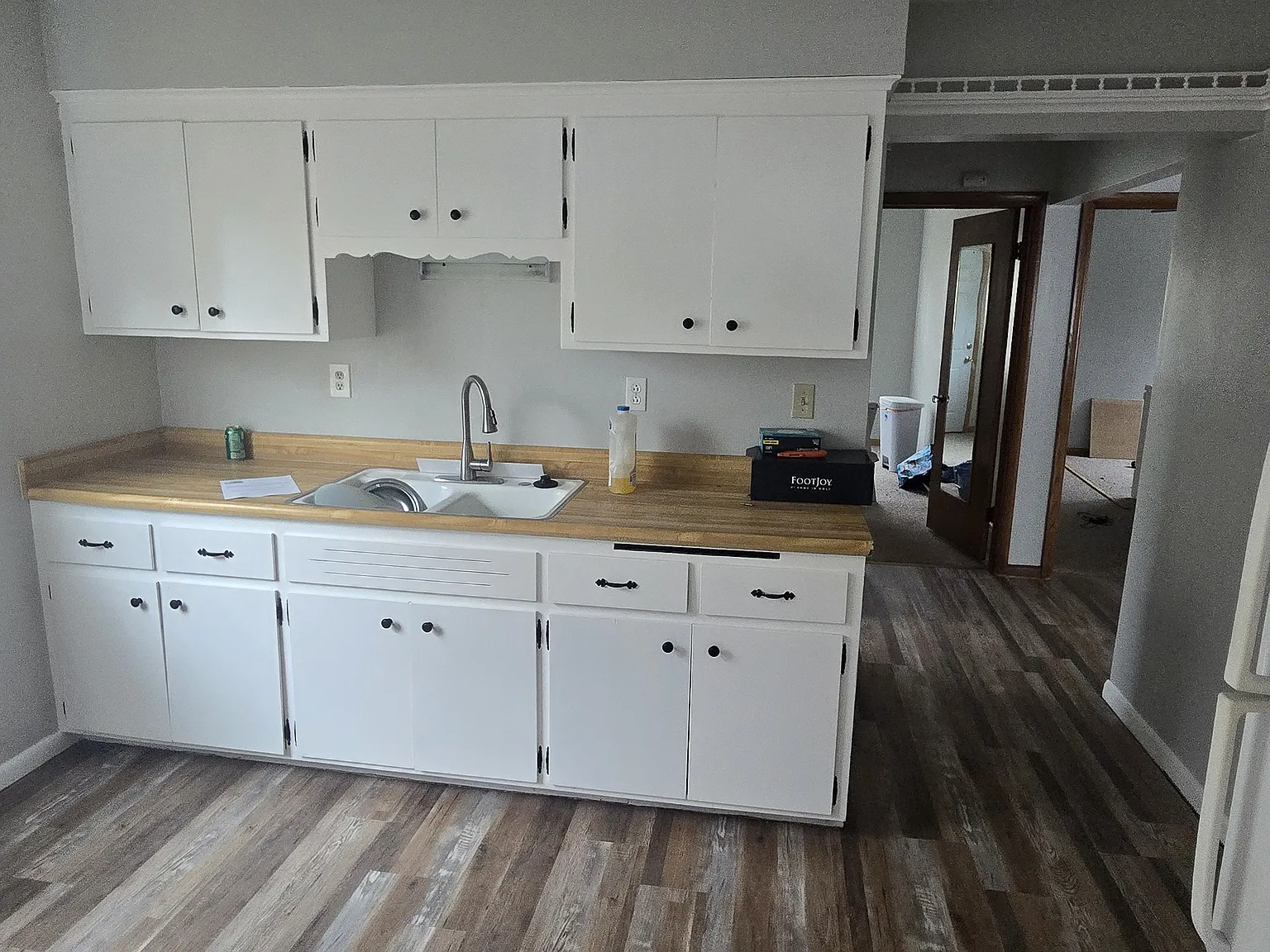 2 bed, 1000 sqft, $1,300 — Photo 4