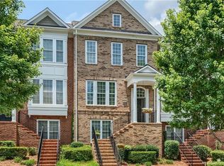 923 Lyndley Dr, Fort Mill, SC 29708