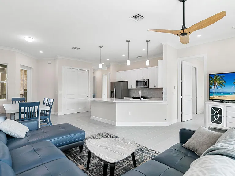 274 Indies Dr E #201 — Photo 18