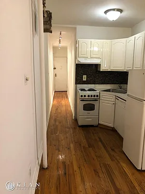 Rented by Kian Realty | media 13