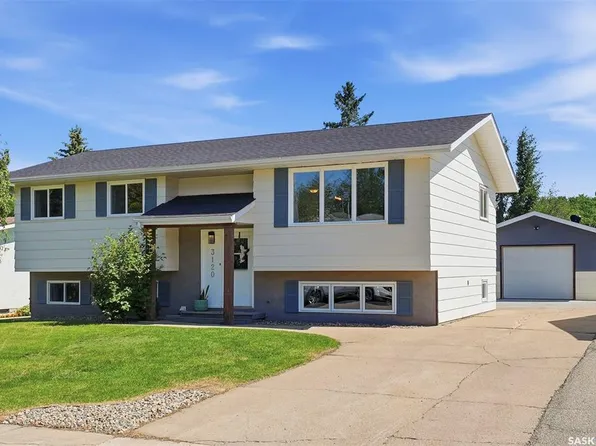 3120 Hogeweide DRIVE, Prince Albert, SK S6V 6X9
