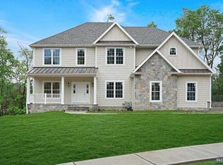 401 Island Rd, Ramsey, NJ 07446