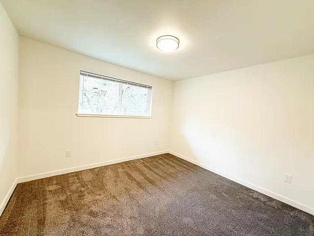 4091 NW Country Ln #9 — Photo 11