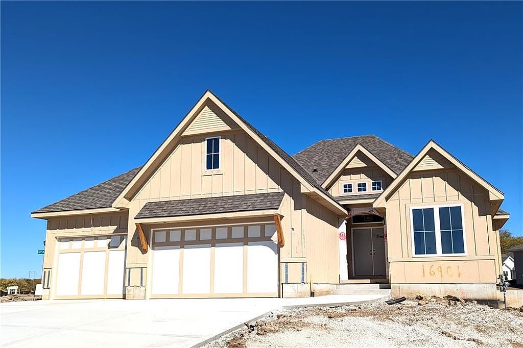 16901 Futura St, Stilwell, KS 66085 MLS 2433505 Zillow