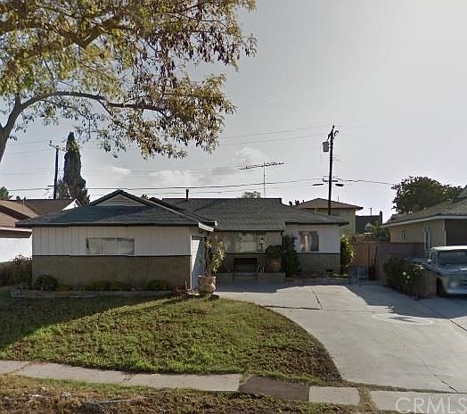 1st image of 23116 Meyler Ave