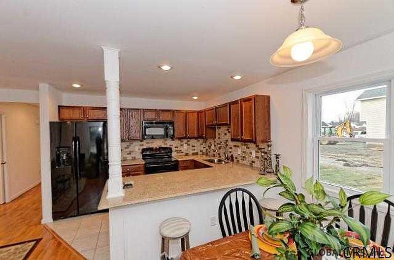 5th image of 57 CARROLL HILL Road