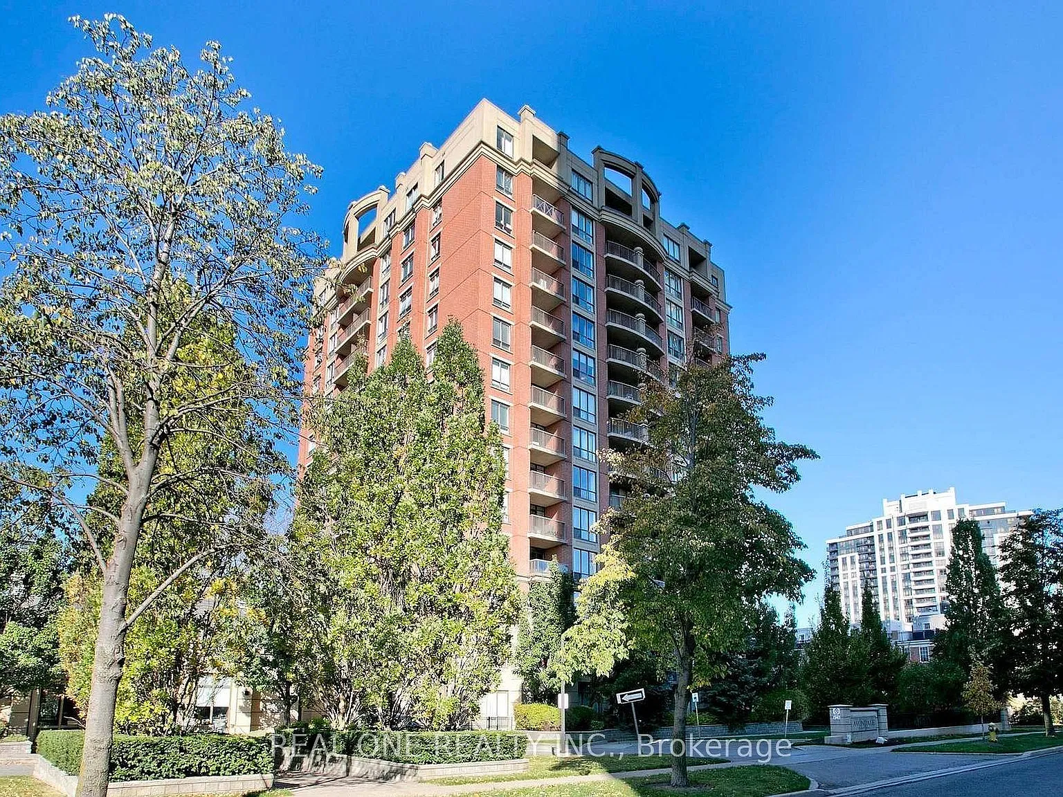 2 bed, $2,500 — Photo 1