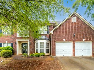 2721 Autumn View Dr, Lawrenceville, GA 30044