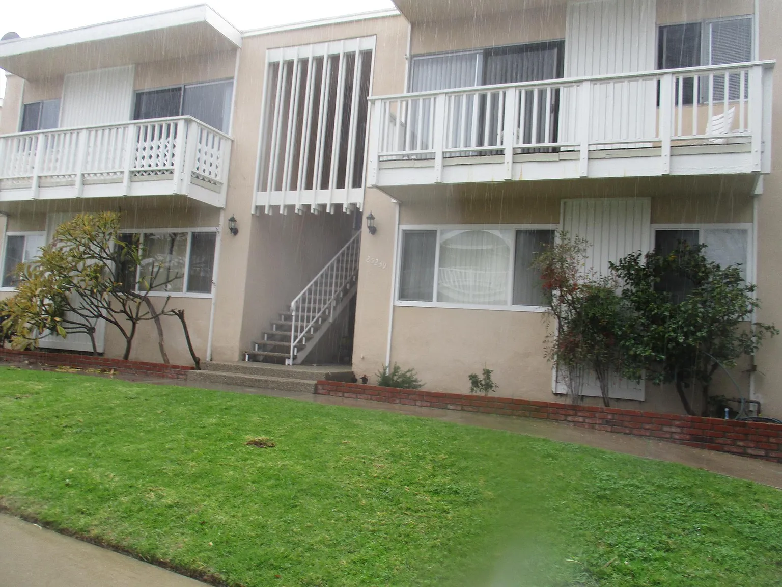 25239 Bigelow Rd — Photo 3