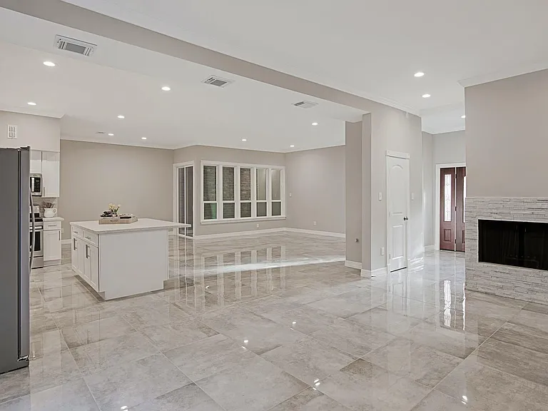 15070 Kimberley Ct — Photo 16