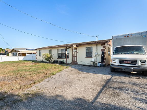 3rd image of 1449 W 35th Street