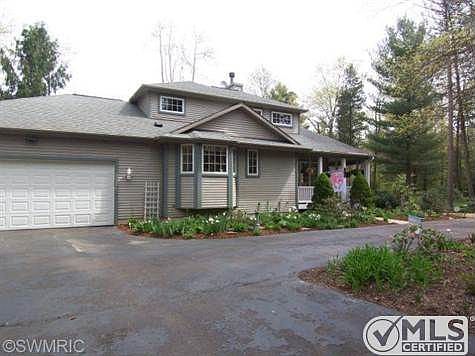 2nd image of 2330 Forest Trail Cir