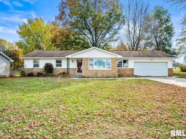 1606 W Woodside Dr, Dunlap, IL 61525