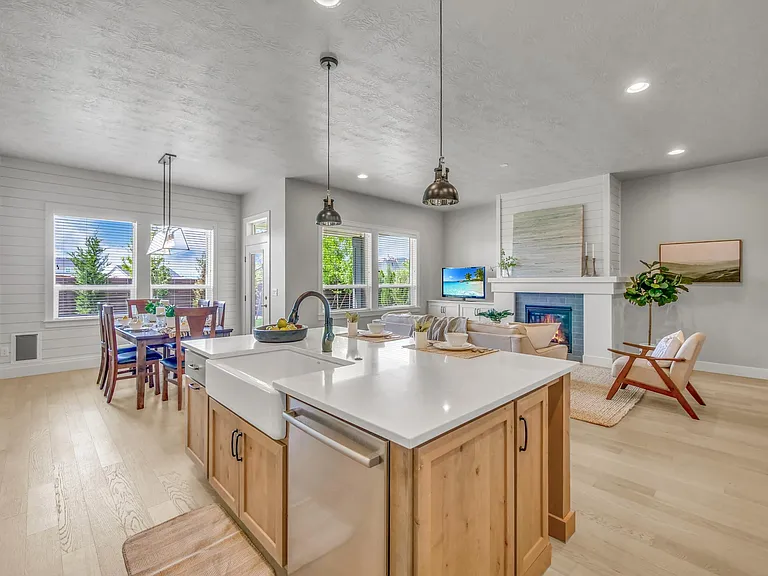 6973 N Exeter Pl — Photo 18