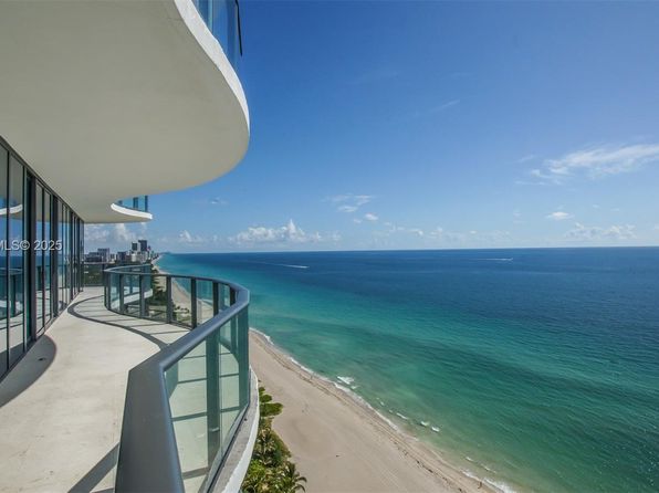 19575 Collins Ave Unit 19