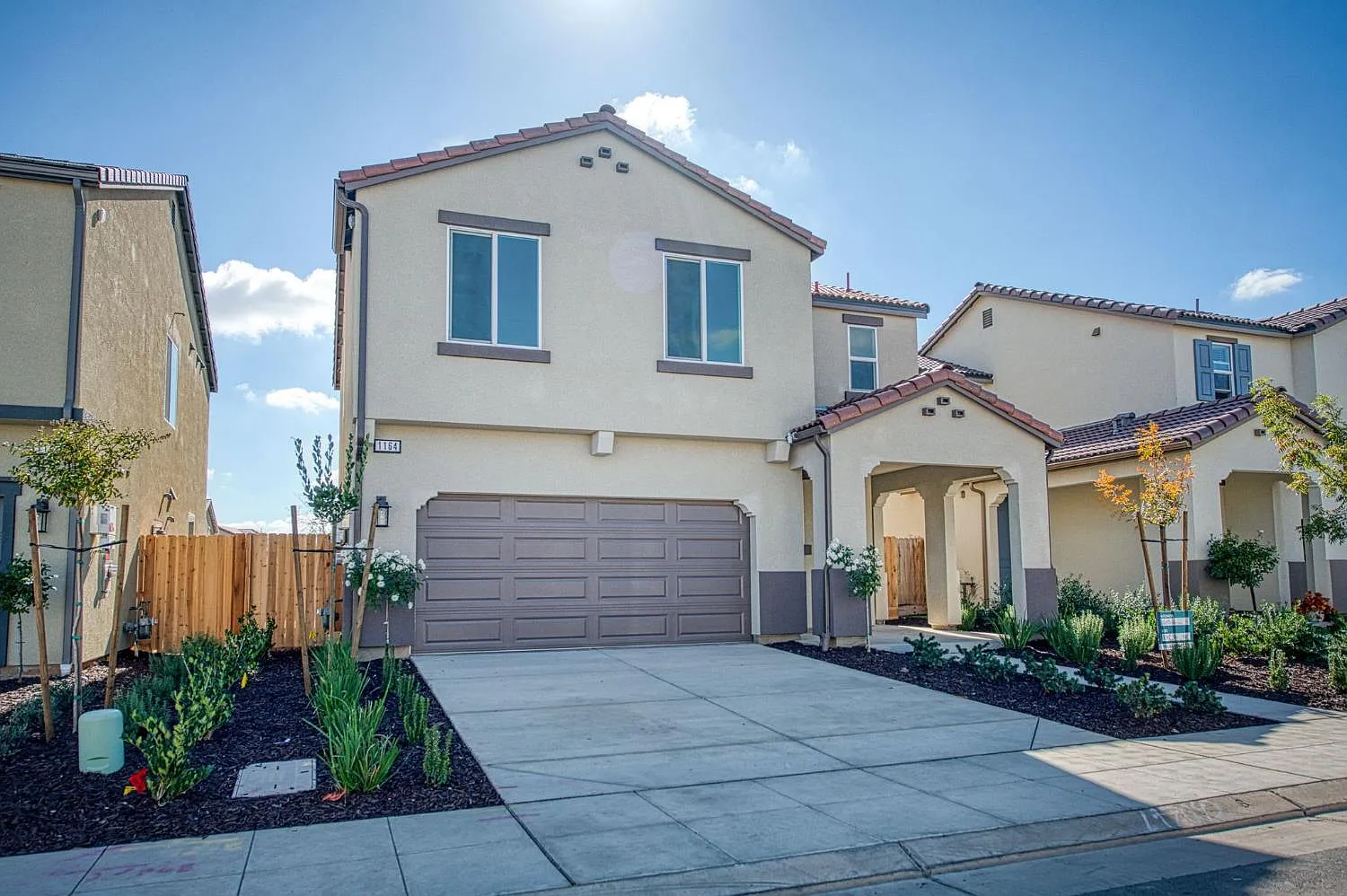 1164 Ponderosa Way W photo 1