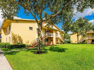 6063 10th Ave N APT 248, Greenacres, FL 33463