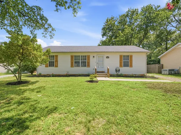 1508 Laurel Ct, Murfreesboro, TN 37130