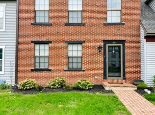 66 Carriage House Dr, Willow Street, PA 17584