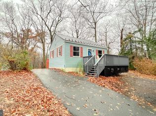 42111 Ridge Rd, Mechanicsville, MD 20659