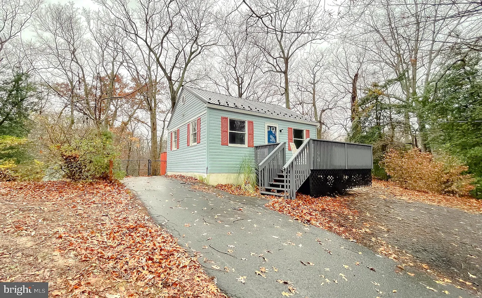 42111 Ridge Rd photo 1