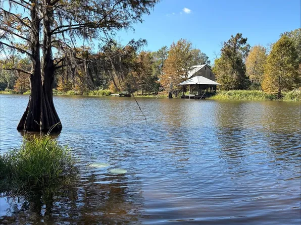 101-177 Old Levee Rd, Montgomery, LA 71454