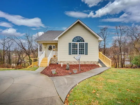 245 Leonard St NW, Abingdon, VA 24210