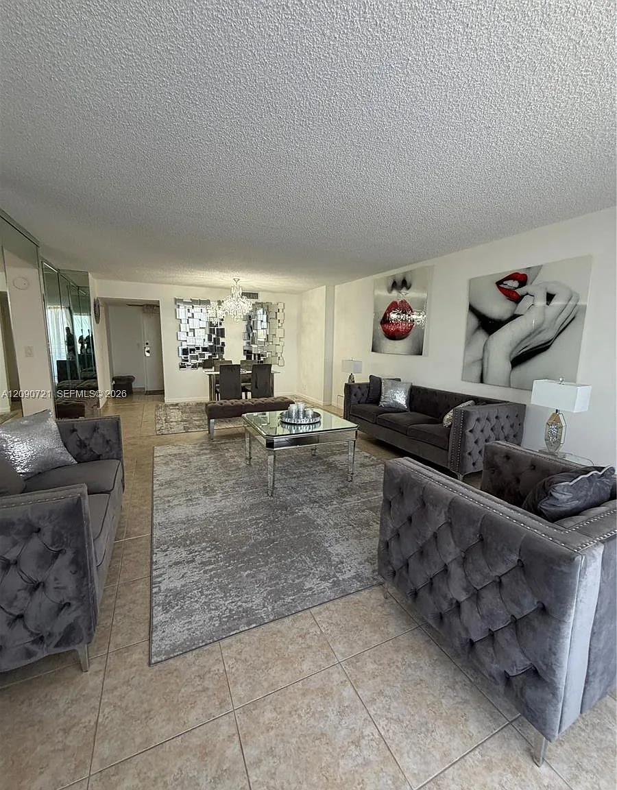 Olympus Condo Phase — Photo 1