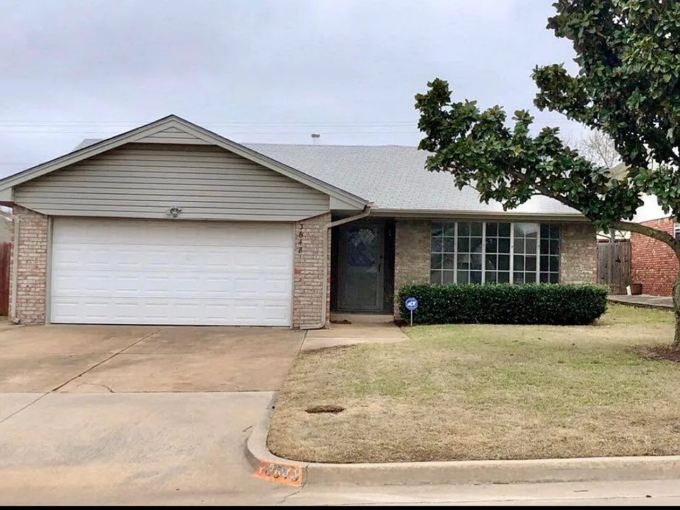 3648 Rolling Lane Cir