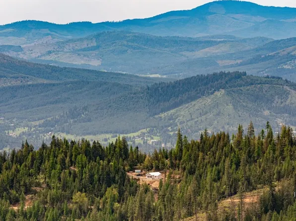 320 Upriver View Dr, Fernwood, ID 83830