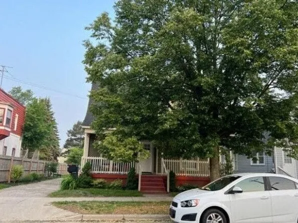 1105 Broadway Ave NW, Grand Rapids, MI 49504