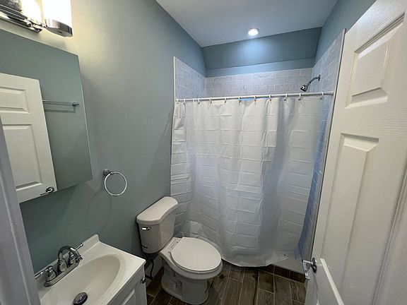 3rd image of 29 Alpine St #2