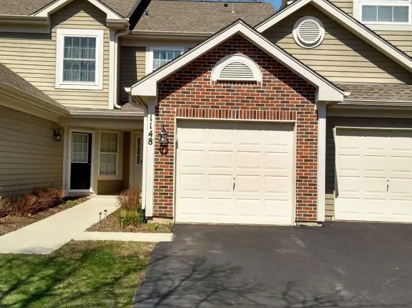 1148 Stillwater Rd #425, Elgin, IL 60120