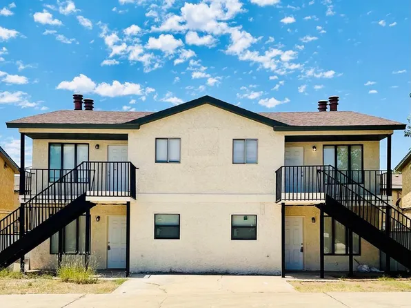 1203 Redwood Dr #D & C-b, Andrews, TX 79714