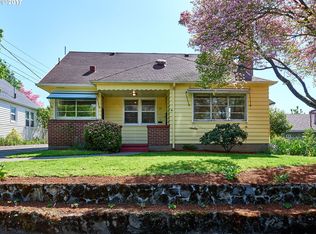 14 SE 85th Ave, Portland, OR 97216