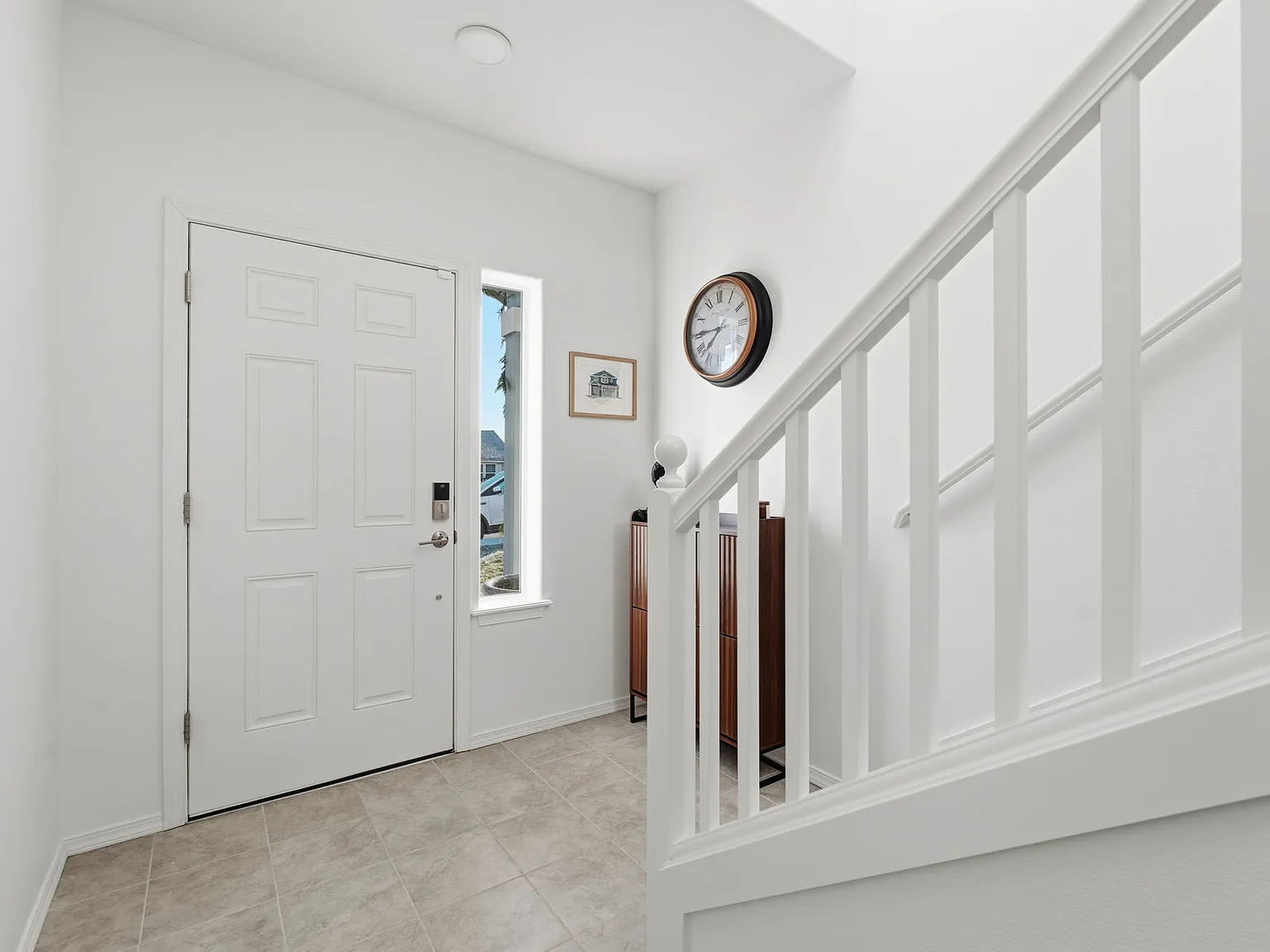 3 bed, 1743 sqft, $2,500 — Photo 3