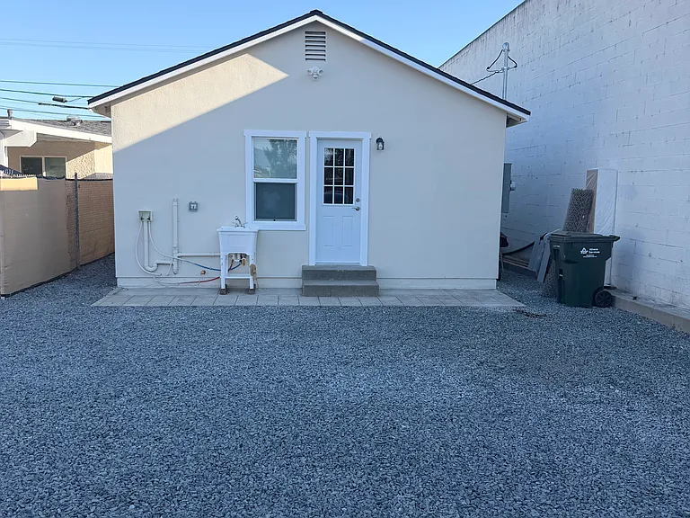 119 E Phillips Blvd — Photo 10