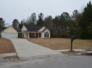 100 Journeys End Ln, Moncks Corner, SC 29461