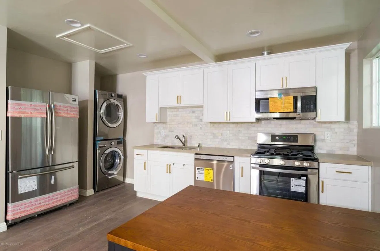 1 bed, 518 sqft, $2,400 — Photo 1