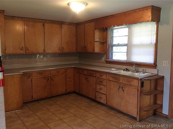 5th image of 204 Highland Drive