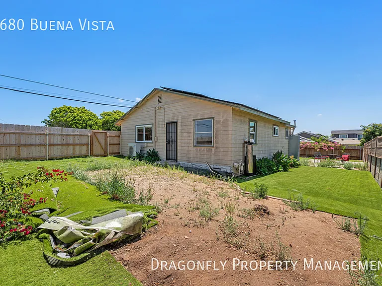 2680 Buena Vista Ave — Photo 25